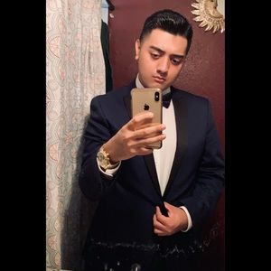 Meet your Posher, Jose